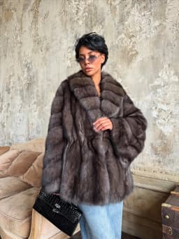 Women's Elegant Fake Fur Jacket Fashion Winter New Sleeve Bell Lapel Long Sleeve Coat Luxury Daily High Street Lady Outwear 2026