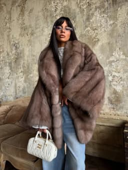 Women's Elegant Fake Fur Jacket Fashion Winter New Sleeve Bell Lapel Long Sleeve Coat Luxury Daily High Street Lady Outwear 2026