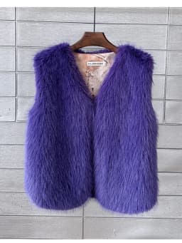 ZADORIN 2026 Autumn Winter Fashion Fur Waistcoat Women Casual Warm Faux Fur Vest V Neck Pink Black White Faux Fur Coat Crop Tops