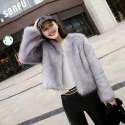 Cropped Black Faux Fur Coat Women Fashion Elegant Luxury White Fluffy Jacket Winter Ladies Korean Pink Design Furry Outerwears