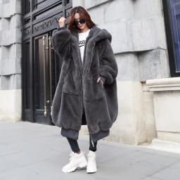 2025 Winter New Faux Fur Cotton Coat Fashion Hooded Cotton Coat Long Plush Fleece Temperament Loose Jacket Women Winter Trend