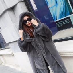 2025 Winter New Faux Fur Cotton Coat Fashion Hooded Cotton Coat Long Plush Fleece Temperament Loose Jacket Women Winter Trend