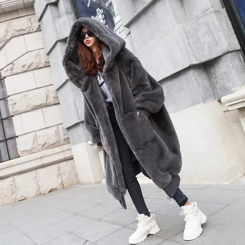 2025 Winter New Faux Fur Cotton Coat Fashion Hooded Cotton Coat Long Plush Fleece Temperament Loose Jacket Women Winter Trend