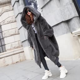 2025 Winter New Faux Fur Cotton Coat Fashion Hooded Cotton Coat Long Plush Fleece Temperament Loose Jacket Women Winter Trend