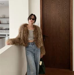 FANIECES Luxury Faux Fur Coats Women Winter Long Sleeve Furry Collarless Cardigan Fluffy Short Artificial Fur Outerweart шуба