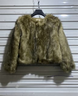 FANIECES Luxury Faux Fur Coats Women Winter Long Sleeve Furry Collarless Cardigan Fluffy Short Artificial Fur Outerweart шуба