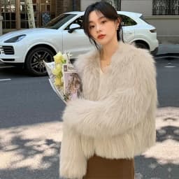 FANIECES Faux Fur Coat Women Luxury Collarless Short Fur Outwear Winter Elegant Thick Artificial Fur Jacket Warm Shaggy Overcoat