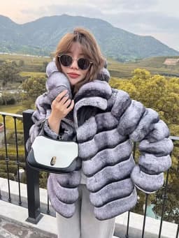 ZADORIN Luxury Winter Jackets for Woman Chinchilla Color Fluffy Warm Faux Rabbit Fur Coat Woman Big Lapel Short Faux Fur Jacket