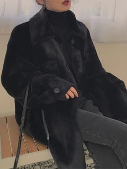 Nerazzurri Oversized Warm Soft Furry Faux Fur Coats for Women Long Sleeve Buttons Gray Fluffy Jacket Winter Clothes Women 2020