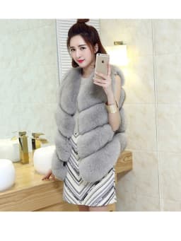 ZADORIN New Luxury Faux Fox Fur Vest Women Furry Short Faux Fur Vests Fur Gilet Fourrure Autumn Winter Faux Fur Coats Overcoat