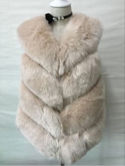 ZADORIN New Luxury Faux Fox Fur Vest Women Furry Short Faux Fur Vests Fur Gilet Fourrure Autumn Winter Faux Fur Coats Overcoat
