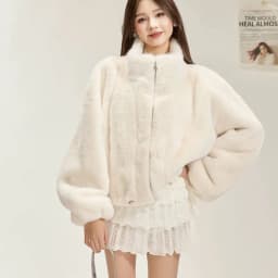 Women Casual Faux Fur Coat Stand Collar Zip Up Long Sleeve Oversized Fluffy Warm Trendy Cropped Jacket Fall Winter