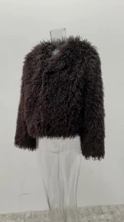 DEAT Fashion Brown Faux Fur Coat Women's Round Neck Loose Long Sleeves Thick Plush Short Jacket Winter New 7A1041