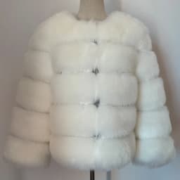 HJQJLJLS 2023 Winter New Fashion Women Faux Fur Coat Female Black Elegant Fluffy Thick Warm Artificial Fox Fur Jacket Outerwear