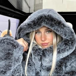 Women Faux Fur Hooded Coats Y2k Jacket Short Overcoats Long Sleeves Zippper Thick Loose Fit Officelady Casual 2025 Autumn Winter
