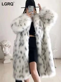 LGRQ 2026 Winter Fur Coat Women's Medium Long Waistless Spotted Long Sleeve Fake Fox Polka Dots Jacket Female Windbreaker WV9630