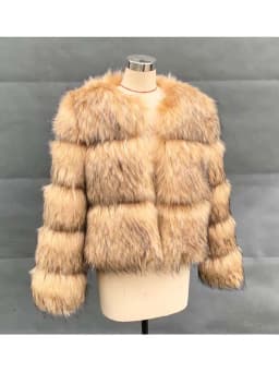 ZADORIN Fashion Woman Faux Raccoon Fur Coat Luxury Short Warm Fur Top Furry Jacket Women Winter Plush Fluffy Fur Coats for Woman