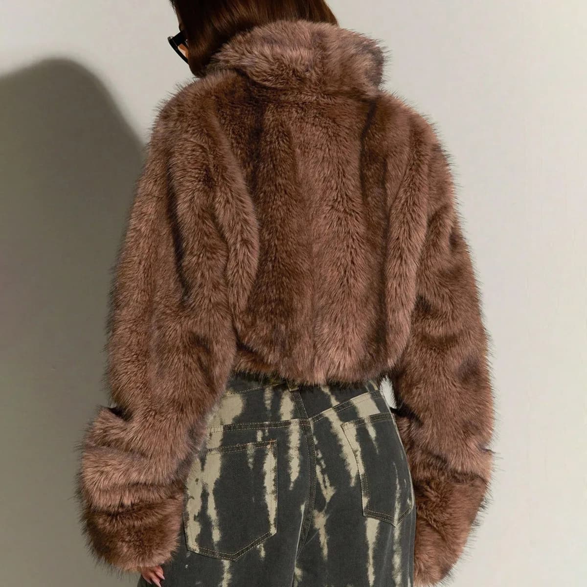 IG Women High Stand Collar Faux Fur Cropped Jacket, Long Sleeve Fluffy Short Coat, Winter Warm Casual Y2K Street Style Outerwear