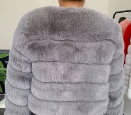 Women's Fluffy Faux Fur Coat Winter Hot Selling Fashionable Luxury Faux Fox Fur Coat Long Sleeve Ladies' Fake Fur Winter Clothin