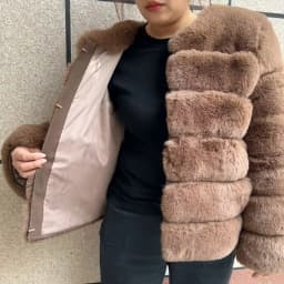 Women's Fluffy Faux Fur Coat Winter Hot Selling Fashionable Luxury Faux Fox Fur Coat Long Sleeve Ladies' Fake Fur Winter Clothin