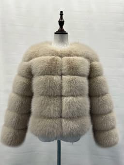 Women's Fashion faux fur coat super hot Autumn Winter women short Faux fox fur fluffy jacket high quality Ladies furry coats