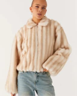 DEAT Fashion Environmentally Friendly Fur Coat Women's Lapel Zipper Loose Plush Thick Faux Fur Jacket Winter New 7A1824