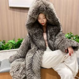 Women's fur coat imitation fox fur windbreaker hood long jacket young winter warm casual