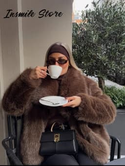 Elegant Luxury Thicken Brown Faux Fur Coats Women Loose Lapel Long Sleeve Furry Coats 2025 Winter Lady Warm Chic Outwear New