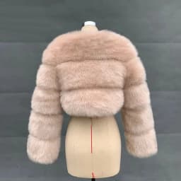 HJQJLJLS 2022 Winter Fashion Women Short Faux Fox Fur Coat Female Thick Fluffy Long Sleeve Crop Furry Top Lady Jacket LJLS129