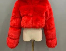 HJQJLJLS 2022 Winter Fashion Women Short Faux Fox Fur Coat Female Thick Fluffy Long Sleeve Crop Furry Top Lady Jacket LJLS129