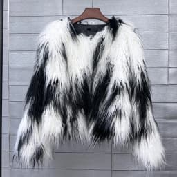 Women Imitation Sheep Faux Short Coat Thermal Slim Fit Loose Elegant High Street Button Jacket Round Neck 2026 Winter Outwear