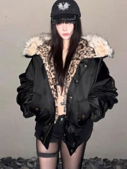 Retro Thickened Short Cotton Jacket Women's Winter Coat with Fur Collar Leopard Print Inner Fleece Lined Zipper Closure