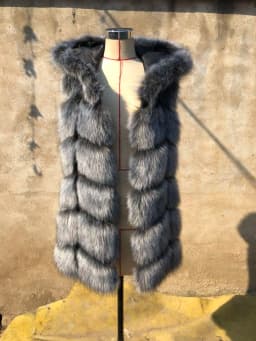 ZADORIN New Fashion Woman Sleeveless Faux Fur Coat Hooded Winter Fluffy Warm Faux Fur Vest Woman Faux Fur Coats and Jackets Tops
