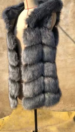 ZADORIN New Fashion Woman Sleeveless Faux Fur Coat Hooded Winter Fluffy Warm Faux Fur Vest Woman Faux Fur Coats and Jackets Tops