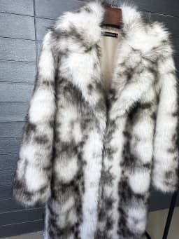 ZADORIN New 130cm Long Fluffy Faux Fox Fur Coat Woman Elegant Lapel Thick Warm Faux Fur Jacket Woman Winter Fur Coats Outerwears