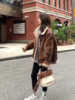 Vintage Lamb Fur Coat For Women Autumn Winter 2026 New Loose Korean Motorcycle Suit Thickened Jacket Caramel Coat For Women