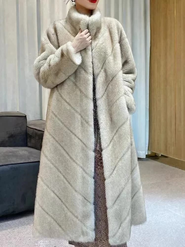 2026 Winter Autumn Winter Eco friendly New Coat Imitation Fur Thickened Warm Loose Long Coat Large Women's Clothing