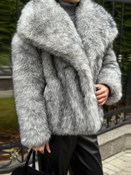 Faux Women's Fur Coat Turn-Down Collar Long Sleeve Elastic Cuff Plush Fluffy Female Fur Coat Fashion Autumn Loose Fur For Ladies