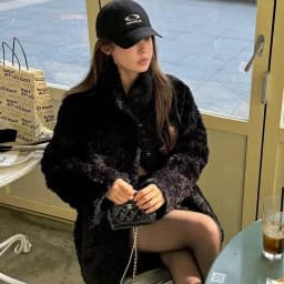 Winter Thickened Stand Collar Women's Jacket Faux Fur Integrated Leather Warm Coat Street Style Mid-Length Loose Fit