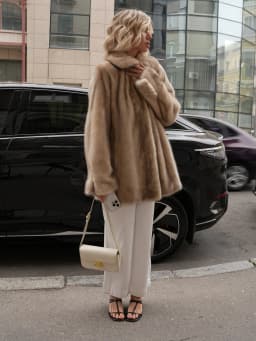 Women Winter Faux Fur Coat Warm Fluffy Mink Jacket Beige Camel Old Money Style 2026 New Lapel Collar Oversized Luxury Outerwear