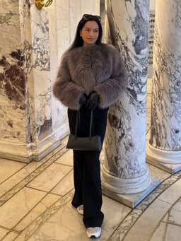 Chic Grey Fluffy Faux Fur Jacket Women Elegant O Neck Long Sleeves Cropped Coats Autumn Winter Lady High Street Outwears