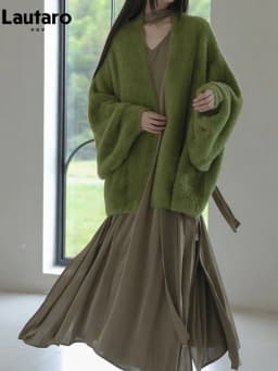 Lautaro Autumn Winter Oversized Thick Warm Green Faux Fur Coat Women with Deep V Neck Bat Sleeve Chic Luxury Fluffy Jacket 2026