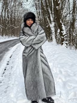 Women's Long Faux Fur Coat Silver Grey Fluffy Plush Lapel Collar Warm Thick Winter Maxi Jacket Elegant Luxe Chic