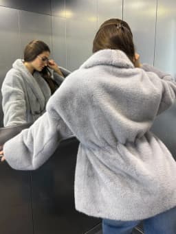 Women's Grey Faux Fur Coat 2026 Twist Front Fluffy Jacket Warm Winter Plush Overcoat Lapel Collar Elegant Streetwear