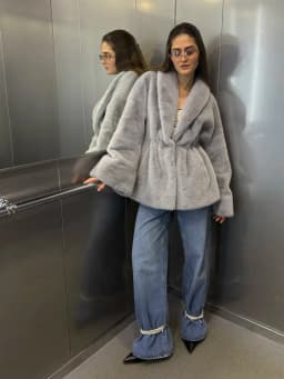Women's Grey Faux Fur Coat 2026 Twist Front Fluffy Jacket Warm Winter Plush Overcoat Lapel Collar Elegant Streetwear