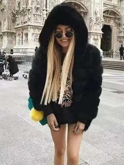 DEAT Fashion Imitation Fox Fur Grass Jacket Women's Hooded Loose Long Sleeves Patchwork Plush Thick Coat Winter New 7A975