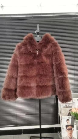 DEAT Fashion Imitation Fox Fur Grass Jacket Women's Hooded Loose Long Sleeves Patchwork Plush Thick Coat Winter New 7A975