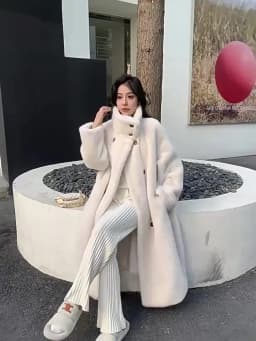 Women Faux Fur Long Coats Jackets Stand Collar Coat Thick Warm Y2k Streetwear Jacket Elegant Work Casual Outerwear Autumn Winter
