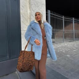 2025 New Mid Length Light Blue Faux Fur Coat Women Autumn Winter Eco Friendly Plush Fashion Temperament Top