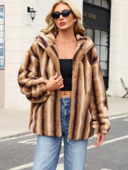 Women's Eco-Friendly Hip-Hop Faux Fur Jacket Autumn Winter Warm Hooded Vertical Stripe Mink Design